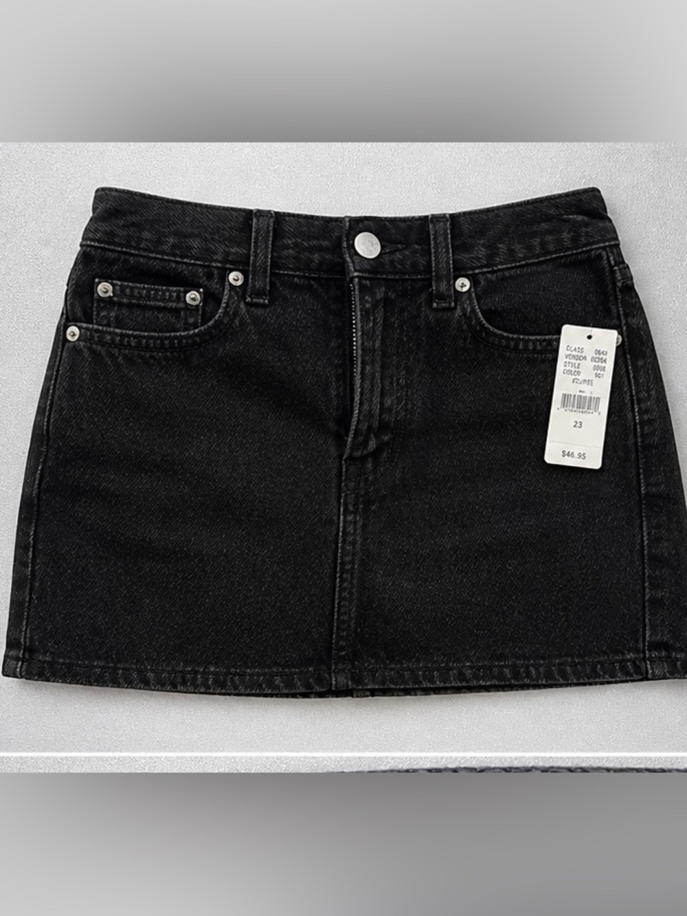 PacSun Black Bella Mid-Rise Mini Skirt Size 23